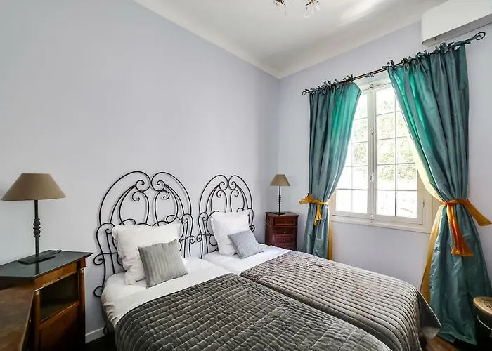 ヴィラ Dracoena ニース